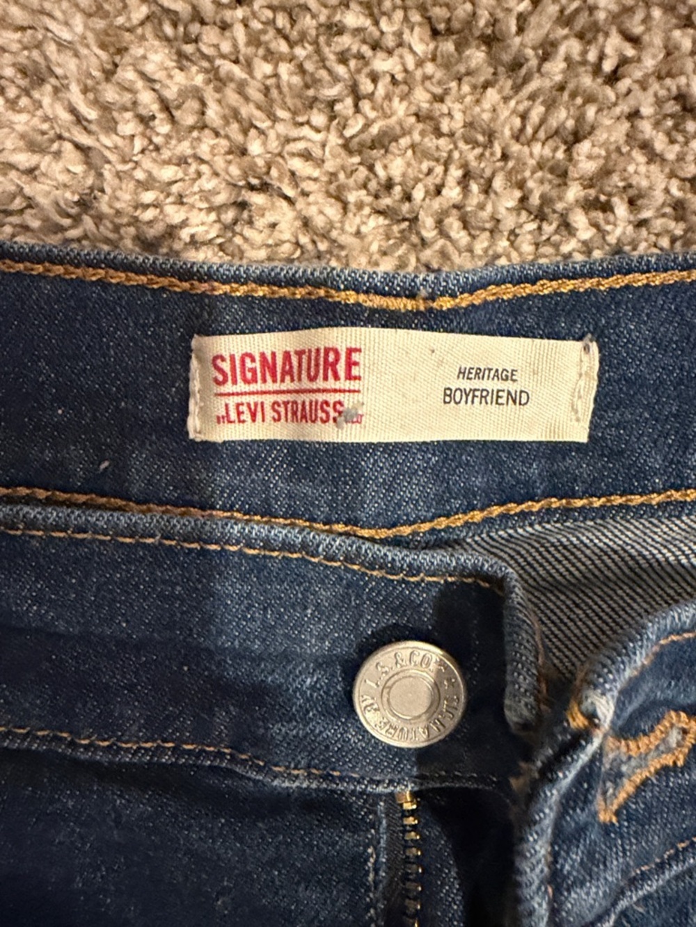 Signature by Levi Strauss Indigo Ankle Crop Jeans - Picture 2 of 4